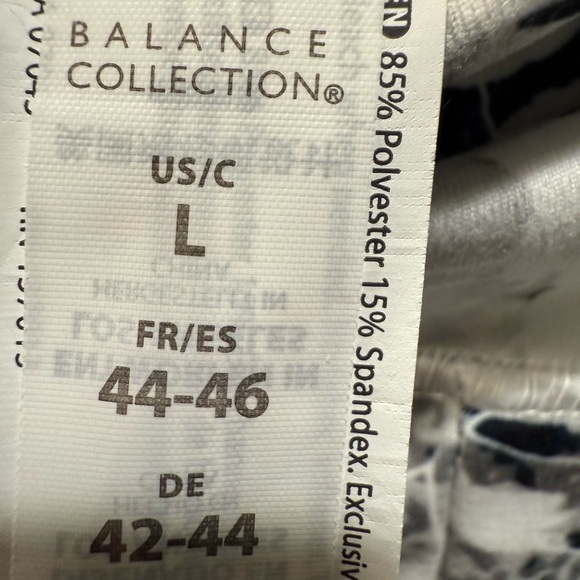 Balance Collection Floral Black and White Leggings - Picture 2 of 3